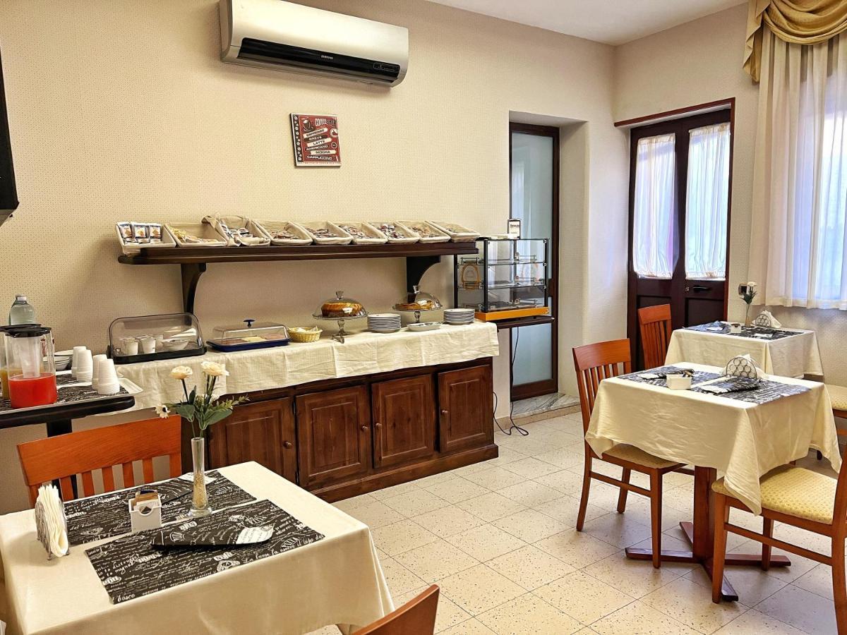 Hotel Paradiso Lago Patria Esterno foto
